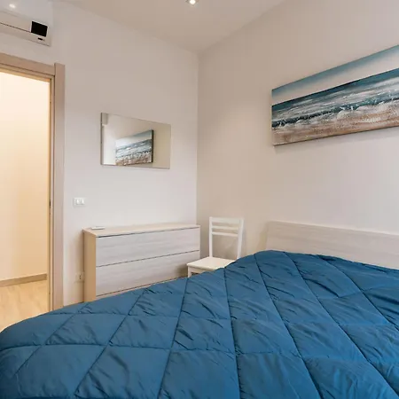 Diano Center Manuela By Interhome